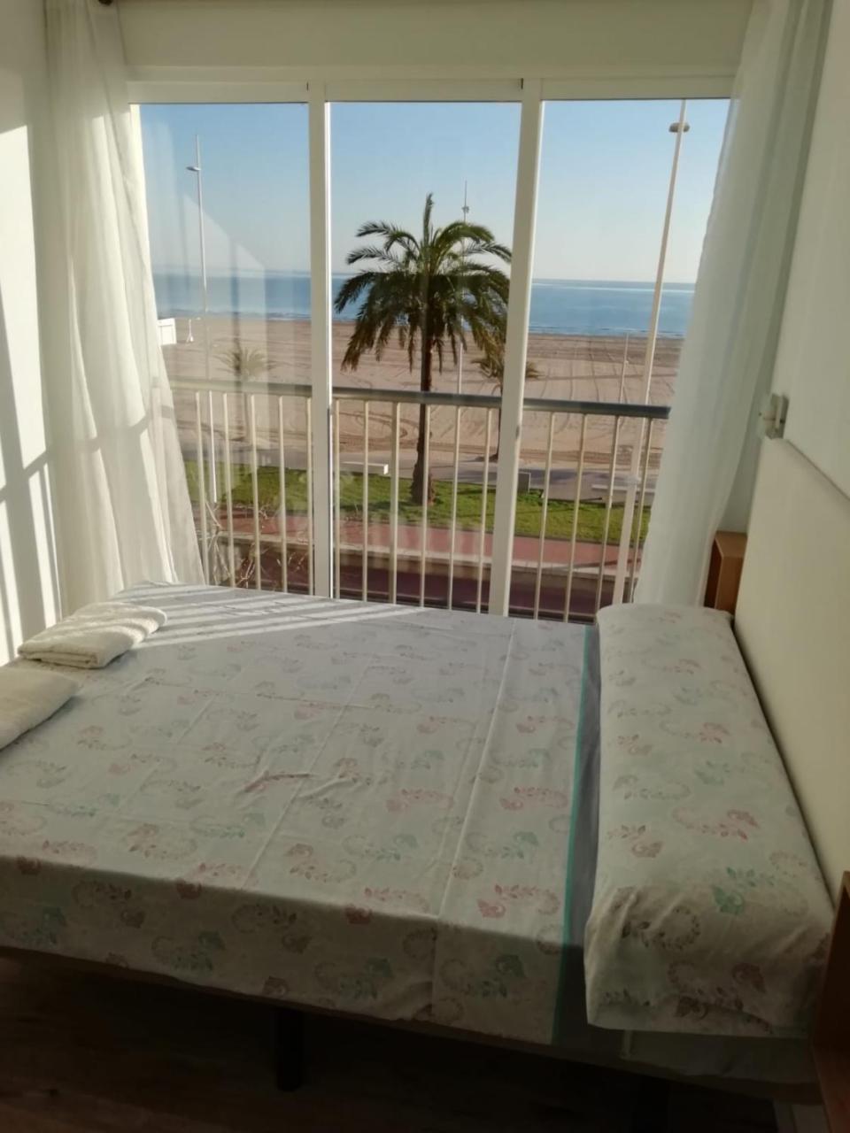 Infante Primera Linea Gandia Playa Solo Familias Playa de Gandia Zewnętrze zdjęcie